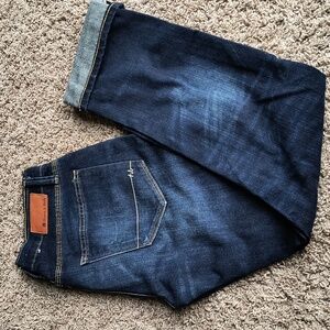 Henry & Belle Crop, 25